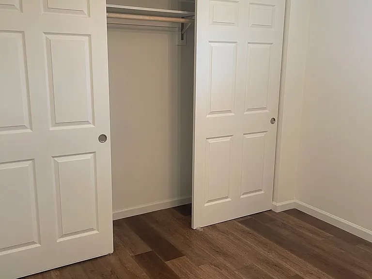 5138 S Hillcrest Dr — Photo 10