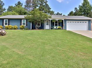 3163 Rocky Point Ct, Snellville, GA 30078