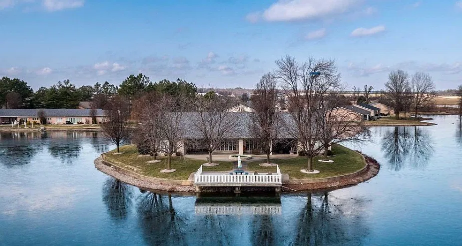 2 bed, 2201 sqft, $3,000 — Photo 3