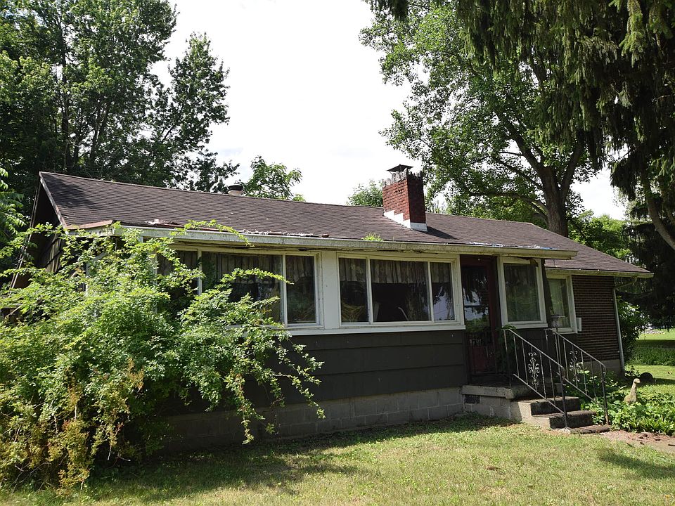 1st image of 11249 Fairview St