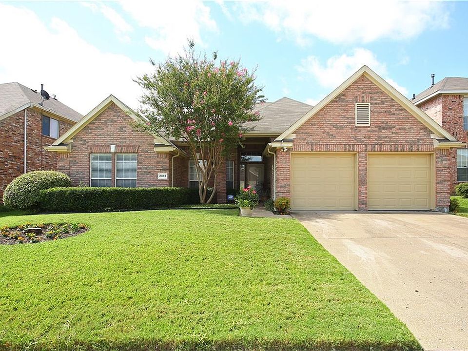1st image of 2813 Meade Dr