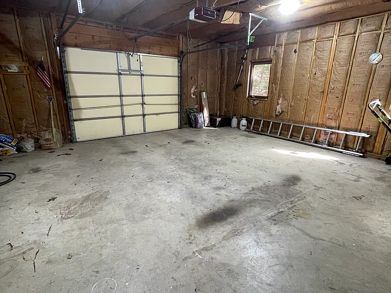 61 Moonridge Ln — Photo 38