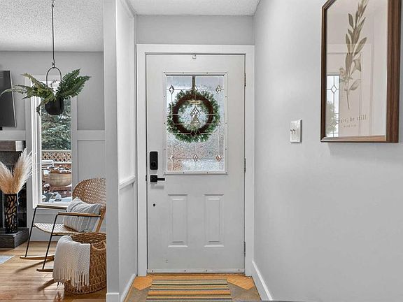 3rd image of 64 SW Foxwell Rd SE