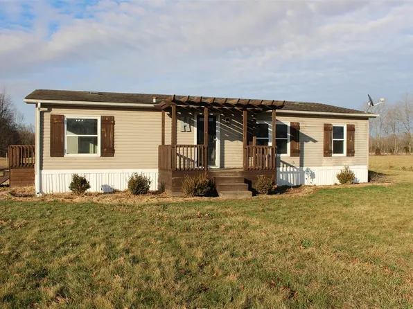 3176 S County Road 1300 E, Crothersville, IN 47229