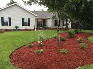 352 Bahia Ln, Cape Carteret, NC 28584