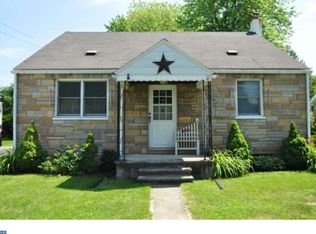 1433 N Ott St, Allentown, PA 18104