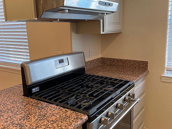 4th image of 10061 Pasadena Ave APT 1