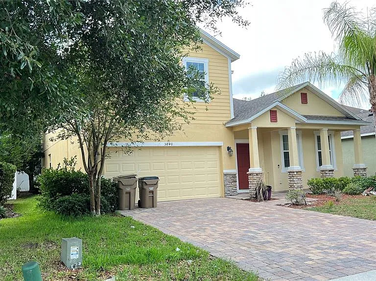 3840 Ryegrass St — Photo 2