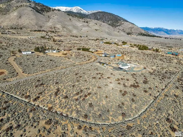 4 Sunrise Trl, Markleeville, CA 96120