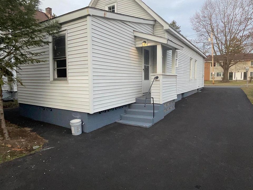 1960 Watt Street, Schenectady, NY 12304 Zillow