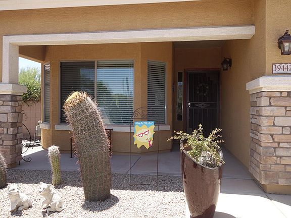 2nd image of 39442 N Beverly Ave