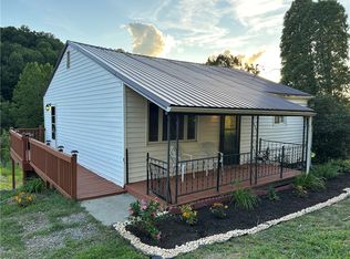 7679 Route 422 Hwy W, Indiana, PA 15701