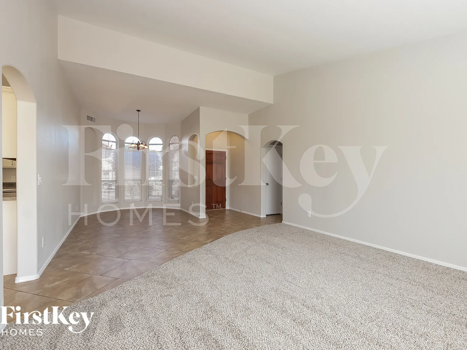 4 bed, 2.0 bath, 2148 sqft, $2,880 — Photo 3