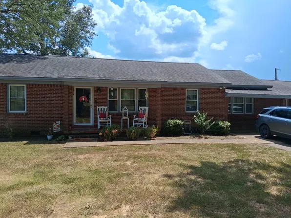 808 Poplar Ave, New Albany, MS 38652