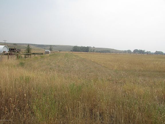 3rd image of 2756 W Highway 33