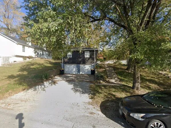4117 N Winn Rd #B, Kansas City, MO 64117