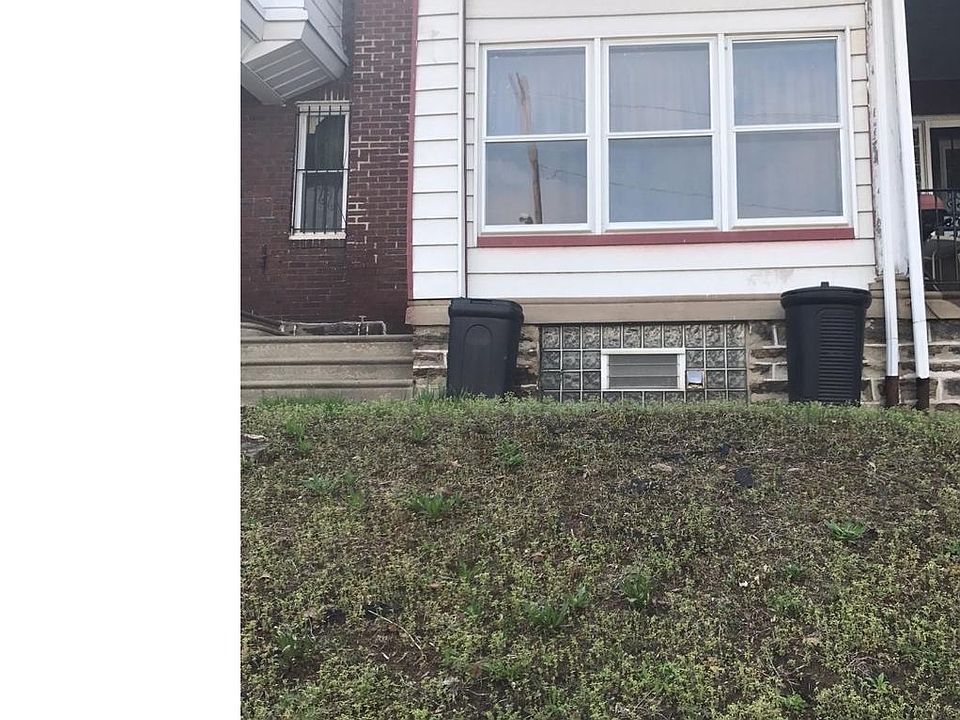 2nd image of 5928 N Franklin St