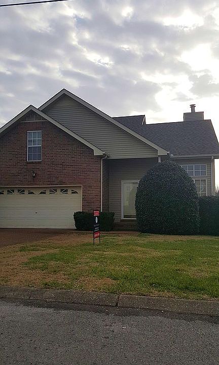 1st image of 139 S Birchwood Dr