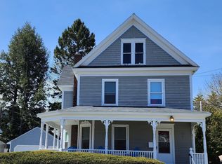 8 Bartlett St, Waterville, ME 04901