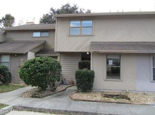 8072 Village Gate Ct, Jacksonville, FL 32217
