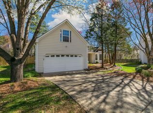 106 Shalon Ct, Apex, NC 27502