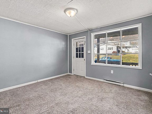 3rd image of 406 E Wiconisco Ave