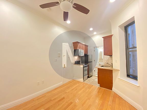 5th image of 155 E 99th St #F