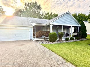 6511 Five Forks Dr, Pewee Valley, KY 40056