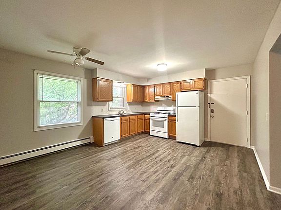 4th image of 961 McCarty St NW #967