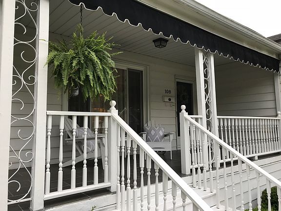 3rd image of 108 Fairfax Dr