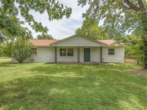 19855 S Par Lane Rd, Claremore, OK 74017