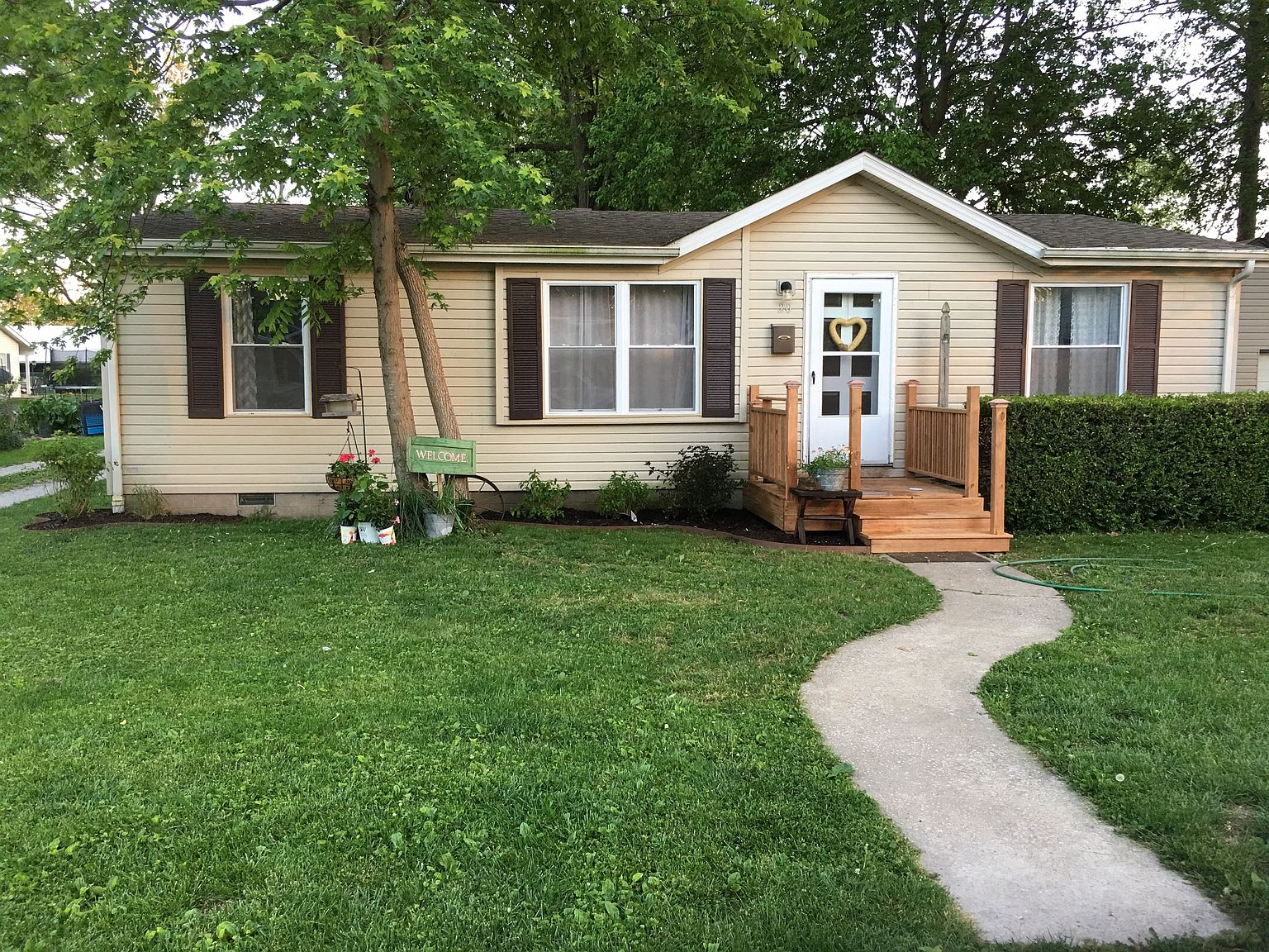 20 W Kentucky St, Trenton, IL 62293 Zillow