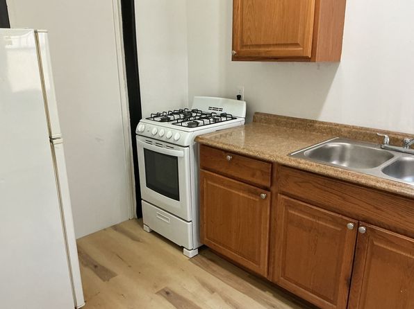 915 N 24th St APT 13