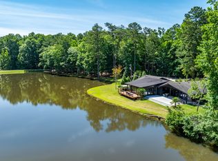 129 Old Norton Rd, Fayetteville, GA 30215