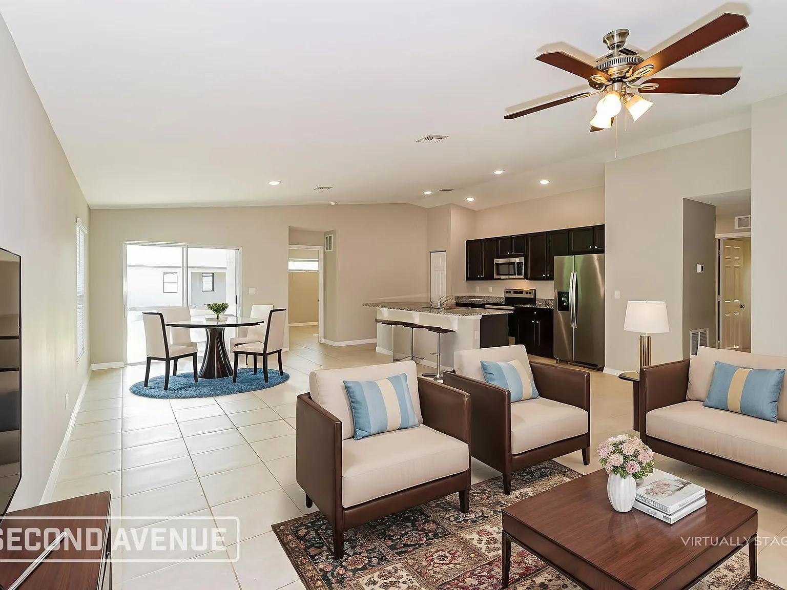 4 bed, 2.0 bath, 1833 sqft, $1,895 — Photo 2