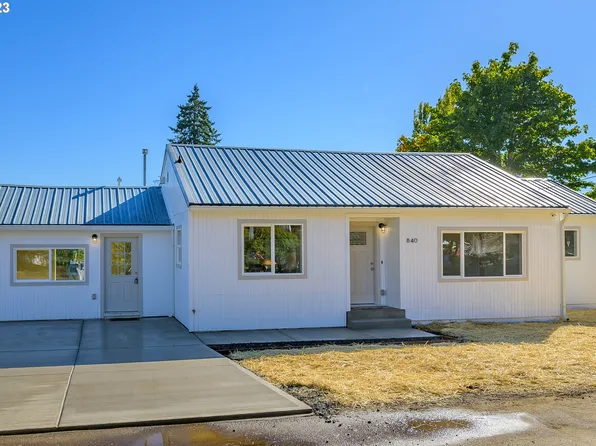 840 SW Cherry St, Willamina, OR 97396