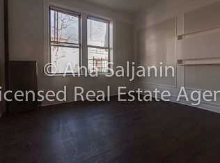 36-27 30th St #1F, Astoria, NY 11106