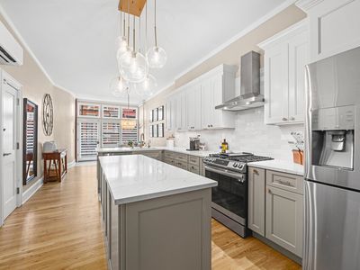 911 Willow Ave #1, Hoboken, NJ, 07030