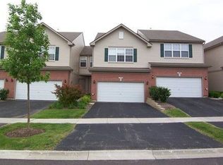 1293 W Black Wolf Rd, Round Lake, IL 60073