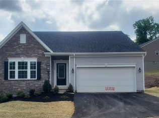 268 Olivia Dr, New Kensington, PA 15068