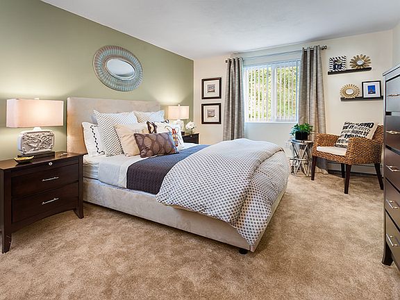 4th image of 83 Messenger St #909