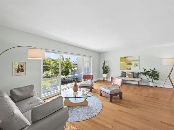 328 S Violet Ln, Orange, CA 92869