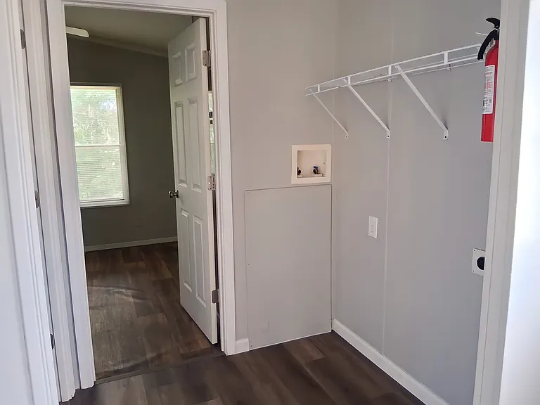 14 Deerwood Park — Photo 4
