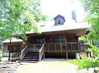 126 Dogwood Ln, Canadensis, PA 18325