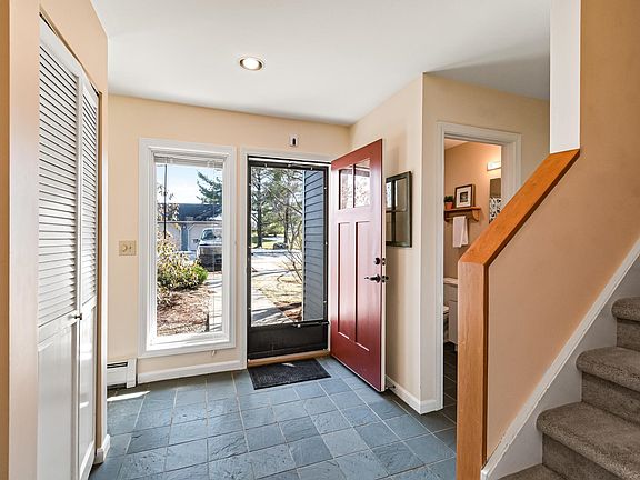 3rd image of 911 Dorset Street #54