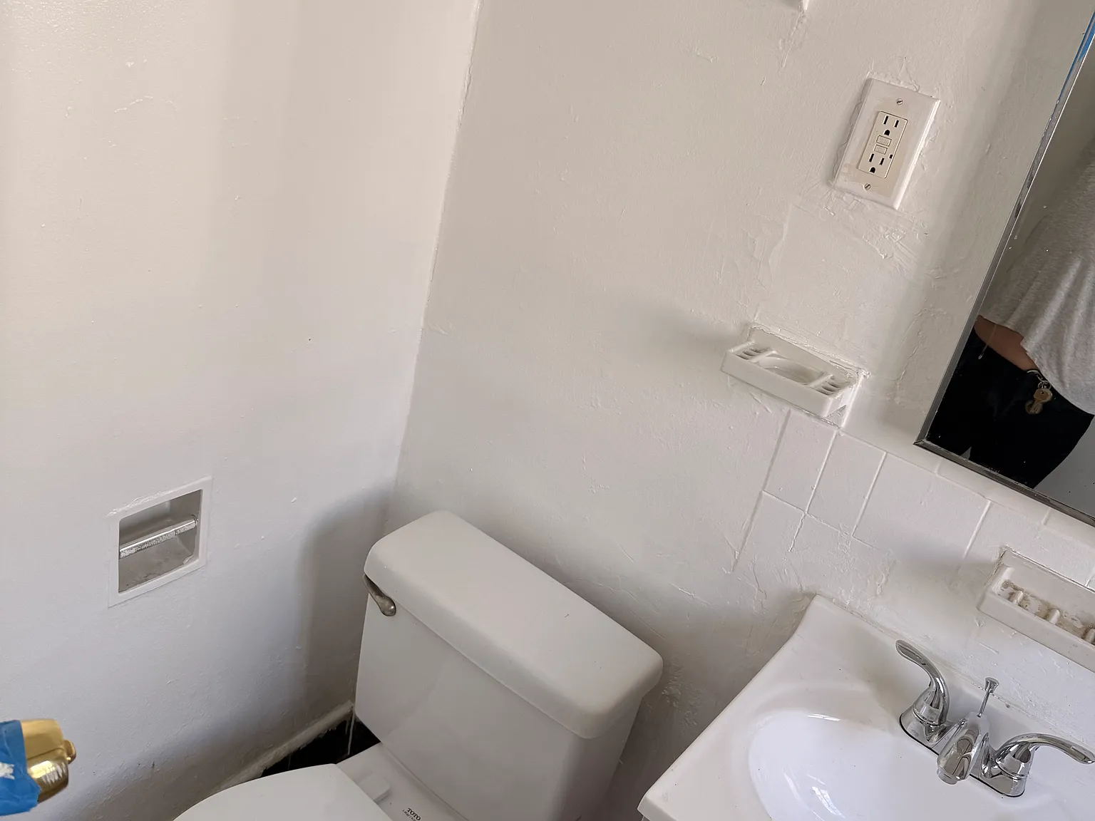 Studio, 425 sqft, $1,550 — Photo 2