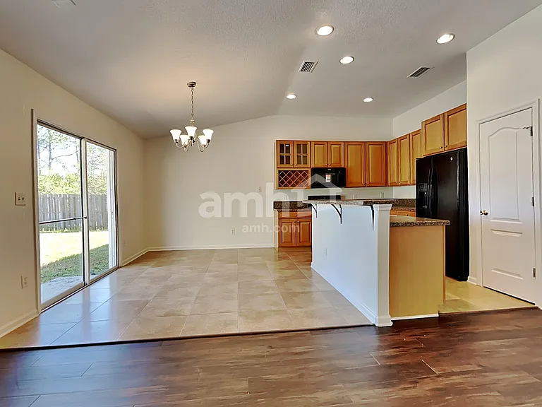 1236 Nochaway Dr — Photo 4