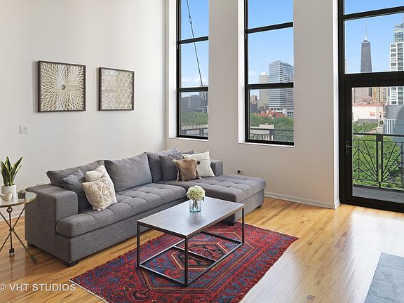 3rd image of 758 N Larrabee St APT 516