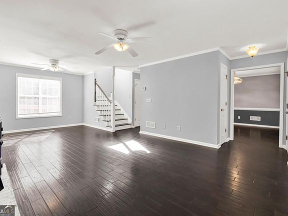 4th image of 1004 Crown River Pkwy