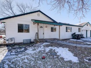 1605 S 169th St, New Berlin, WI 53151